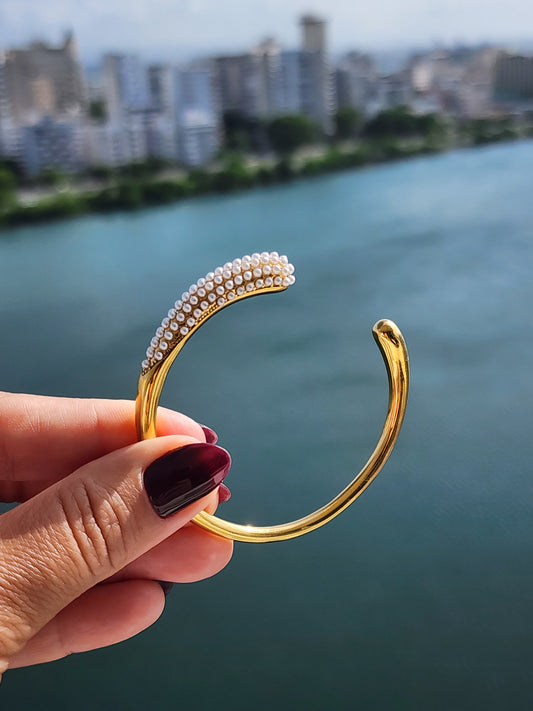 COQUETTE Bangle