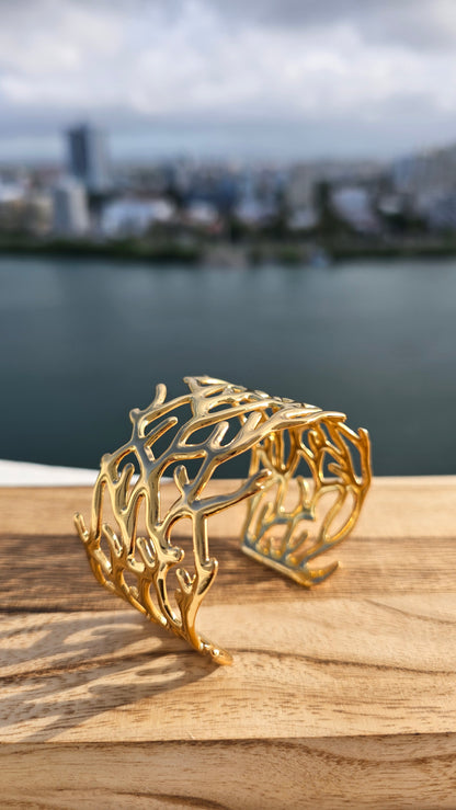 CORAL Cuff Bracelet